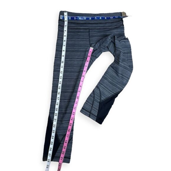 LULULEMON Women’s Cyber Stripe Deep Coal Black Run: Inspire Crop II (Mesh) Leggi - Picture 10 of 12